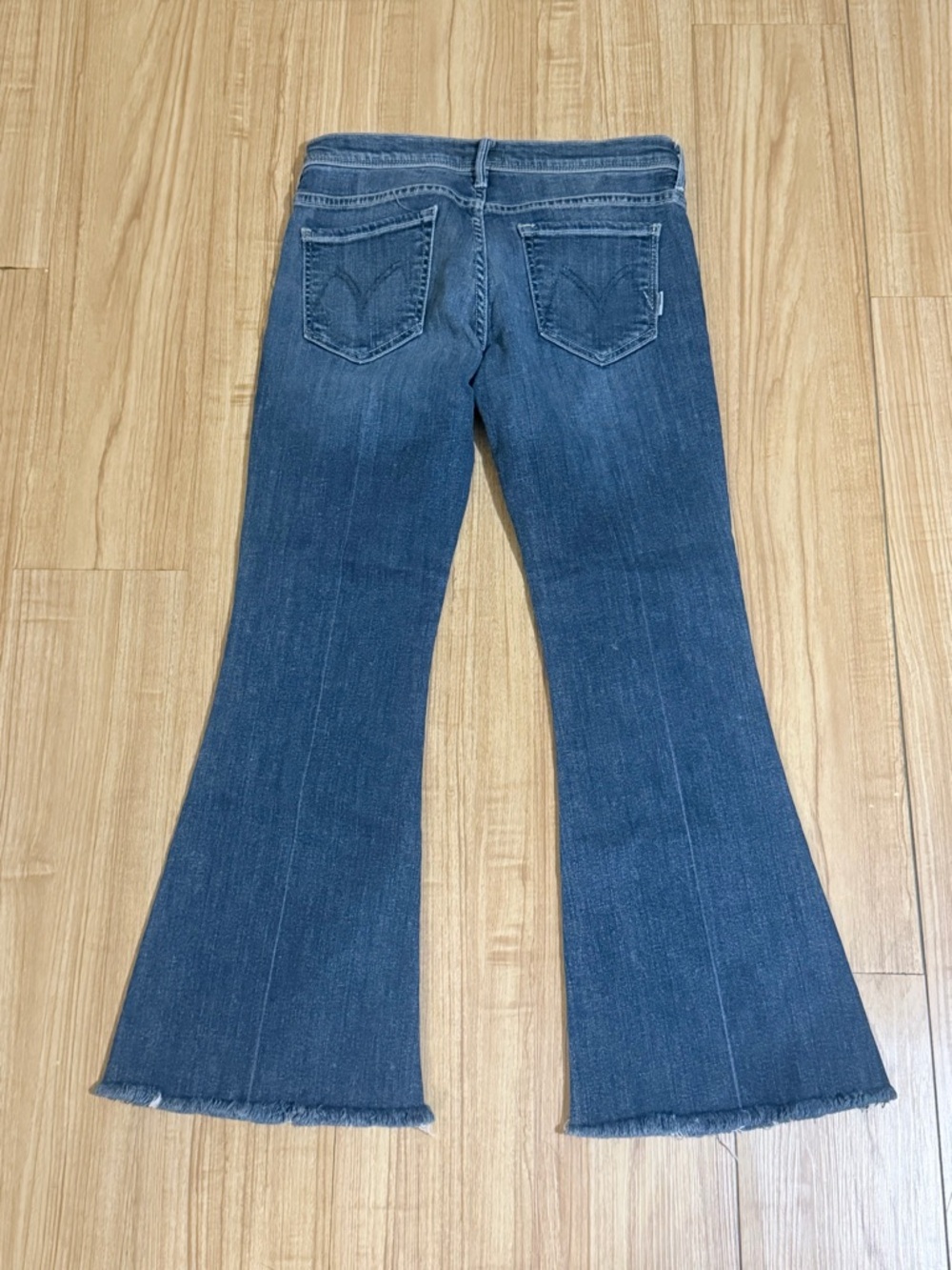 MOTHER Dark Blue Flare Jeans petite - Picture 3 of 12
